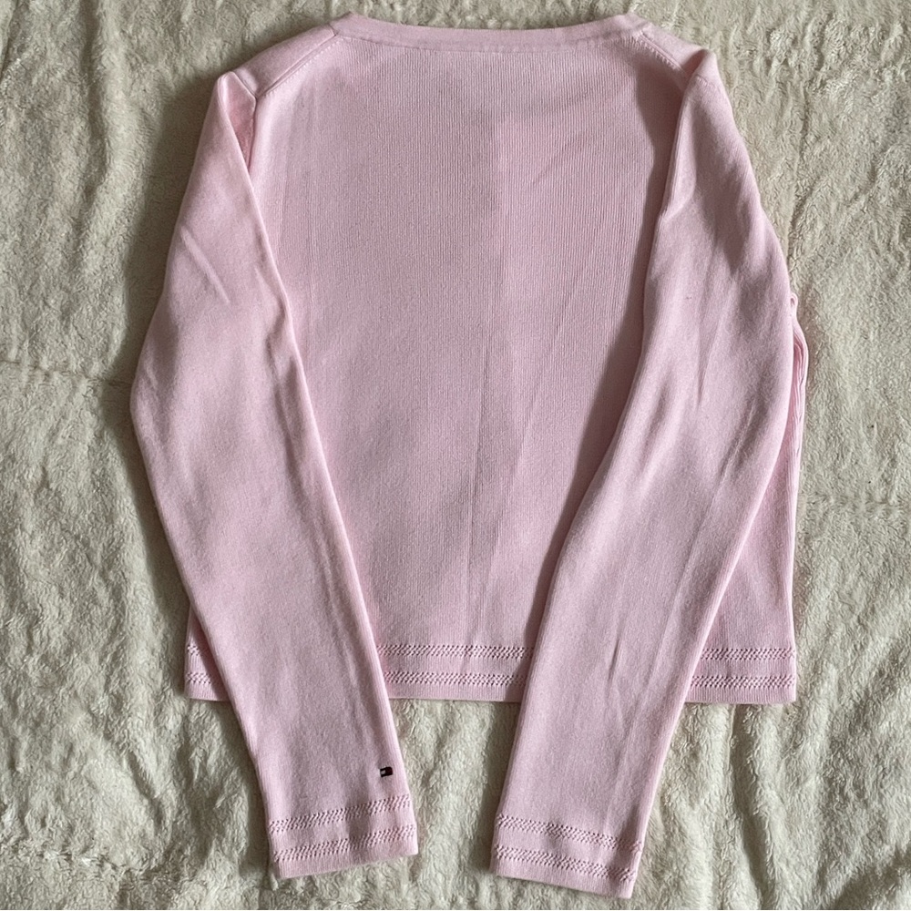 🌸🎀 Tommy Hilfiger Baby Pink Cardigan
Sweater Size S/M - Picture 5 of 7